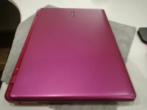 *Pretty in pink BUT major Performance*ACER V11TOUCH*QUAD CORE*4GB RAM*TOUCHSCREEN*PENTIUM N3540*